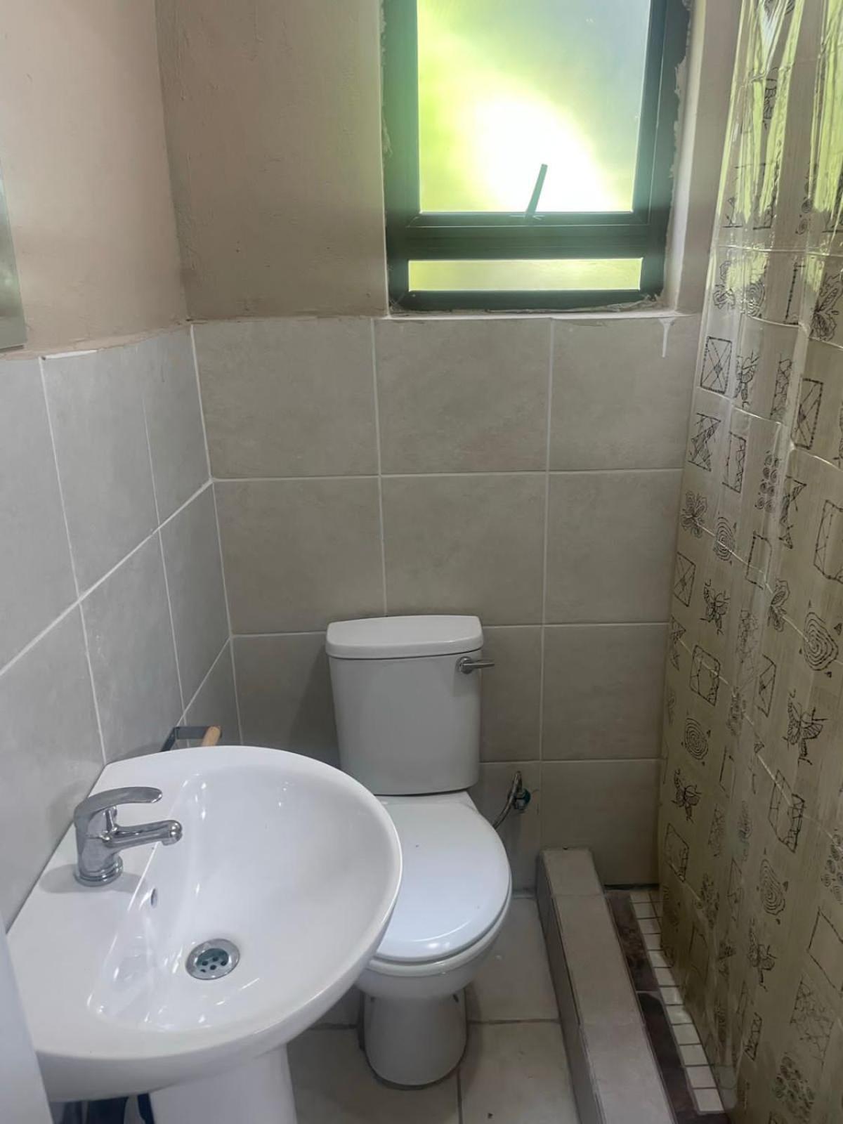 Super Classic Guest House Pretoria-Noord Extérieur photo