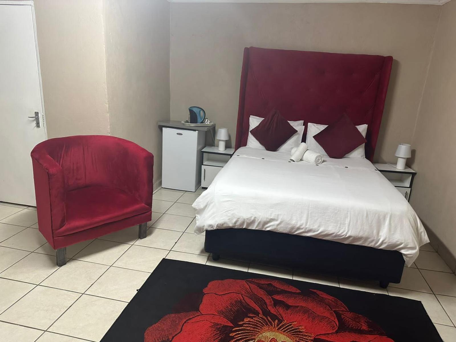 Super Classic Guest House Pretoria-Noord Extérieur photo